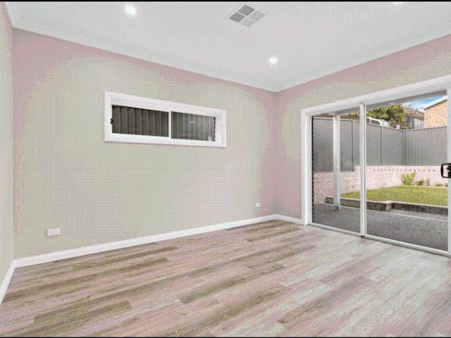 Townhouse for rent in Wollongong West, New South Wales