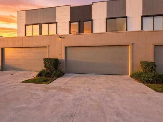 Townhouse for rent in Vision by Halcyon, Gold Coast City