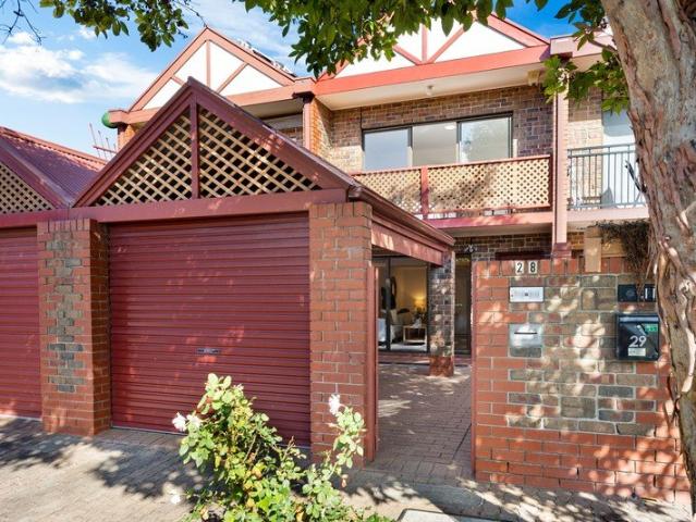 Townhouse for sale in Horseshoe Creek, South Australia