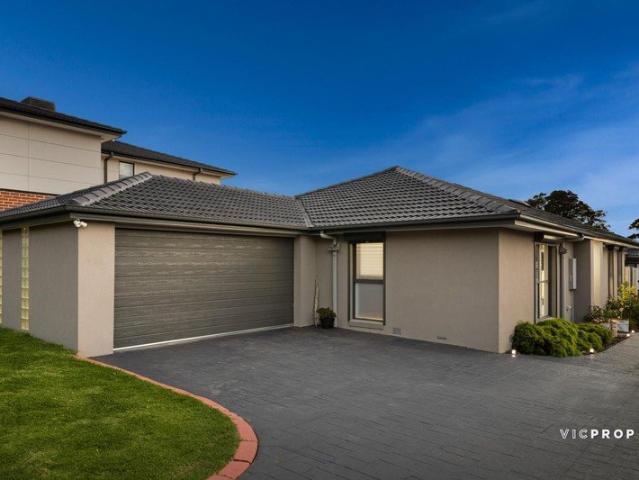 Apartment for sale in Ferntree Gully, Melbourne