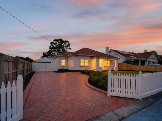 House for sale in Bairnsdale, Victoria