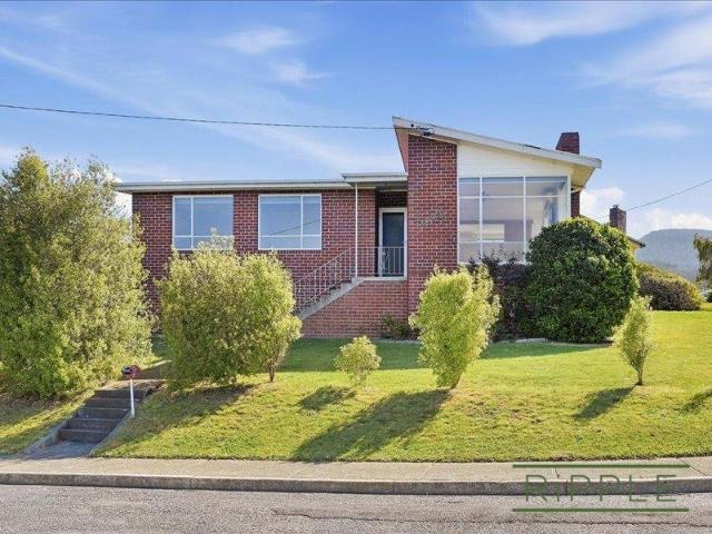 House for sale in Chigwell, Hobart