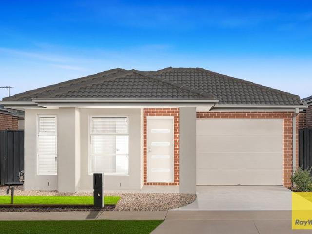 House for rent in Skylark Rise, Melbourne