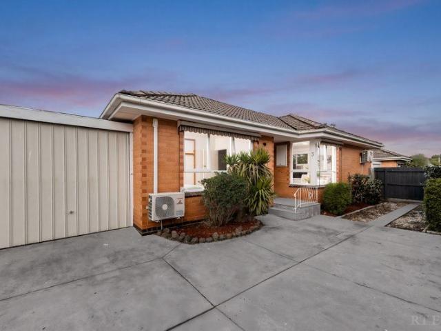 Apartment for sale in Camerons Creek, Victoria