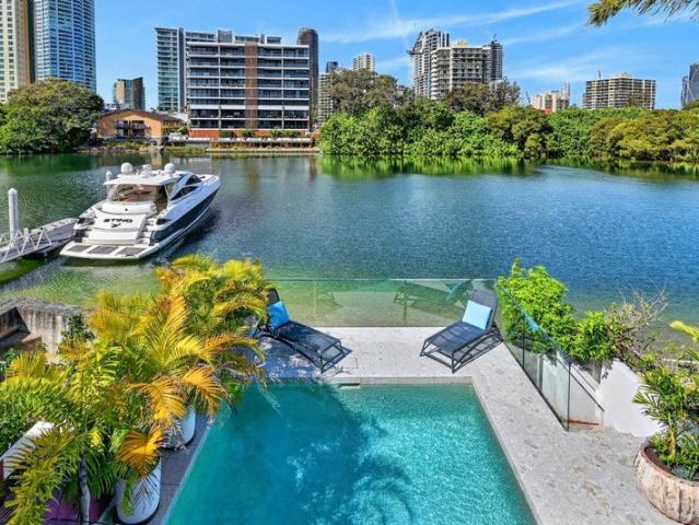 Villa for sale in Fernbrook, Queensland