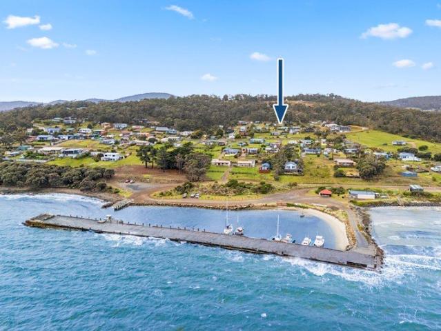 Land for sale in Alonnah, Tasmania