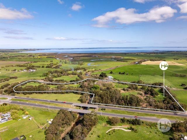 Cottage for sale in Bass, Victoria