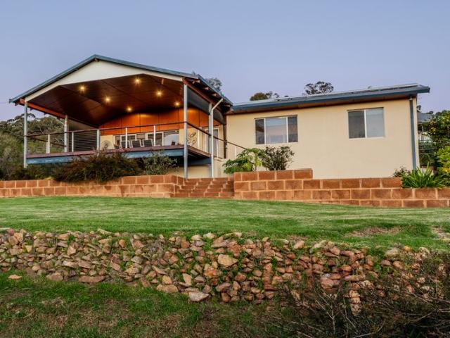 House for sale in Perth, Hasluck
