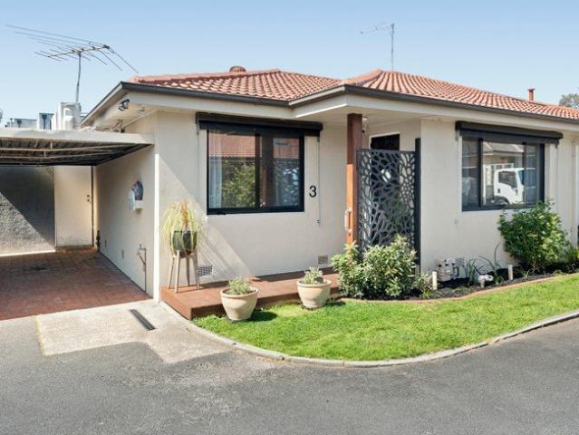 Apartment for sale in Camerons Creek, Victoria
