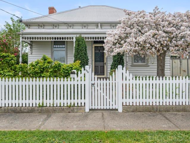 House for sale in Soldiers Hill, Ballarat