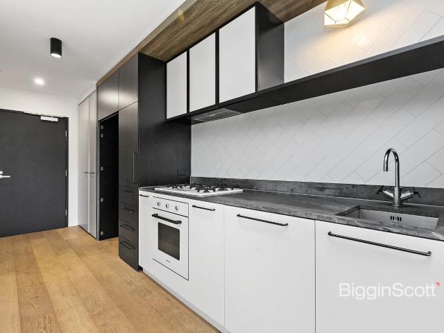Apartment for rent in Carlton & United Beverages Brewery, Melbourne