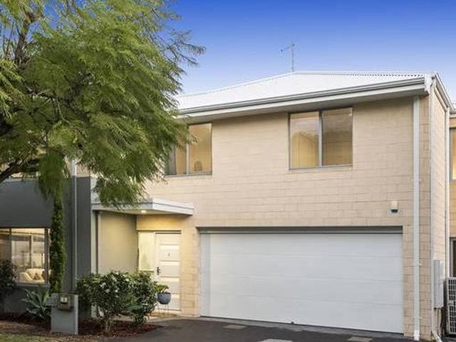 House for rent in Cockburn, Western Australia