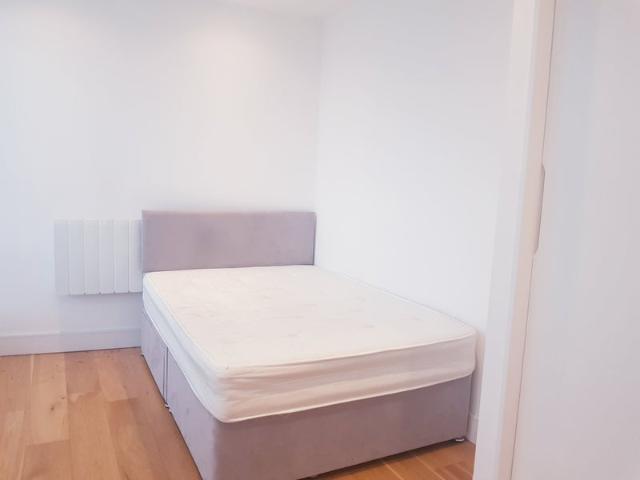 Studio for rent in London Borough of Hounslow, Greater London