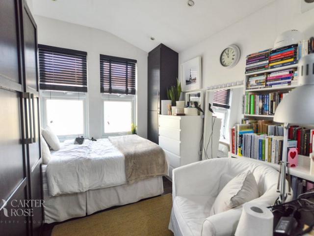 Studio for rent in Furzedown, Greater London