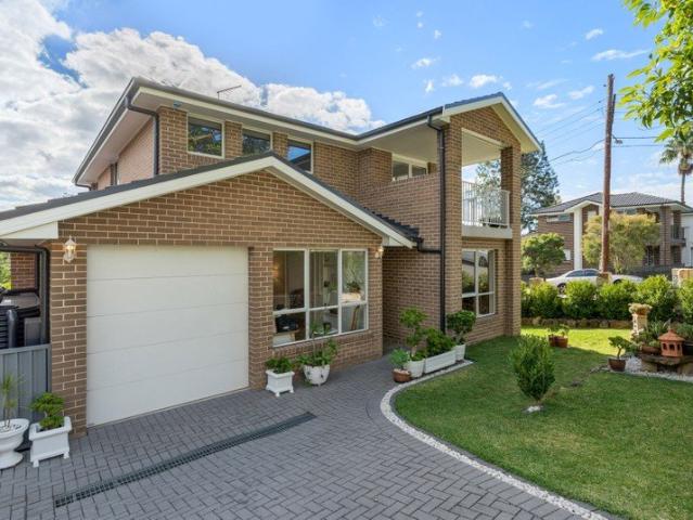 Duplex for sale in Sydney, New South Wales