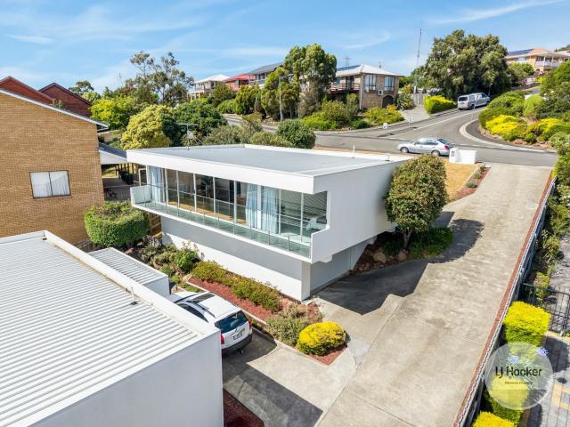Apartment for sale in Hobart, Tasmania
