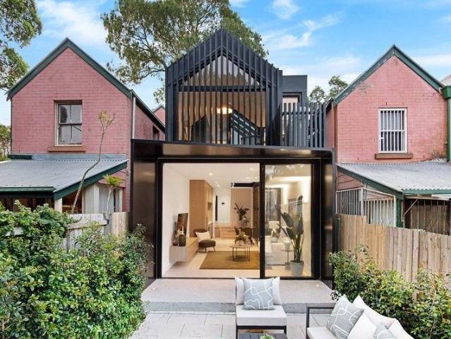 House for sale in Glebe