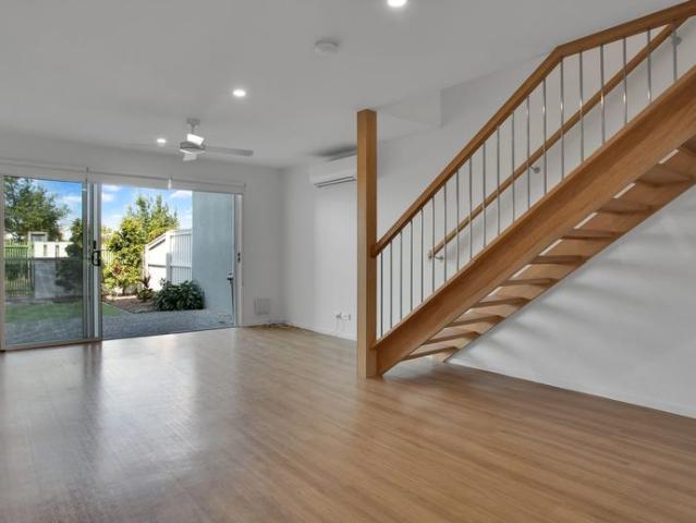 Townhouse for rent in Kings Creek, Queensland