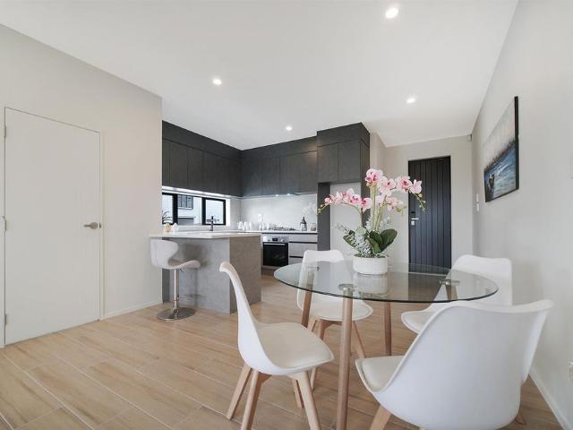 Townhouse for rent in Kauri Flats, Papakura