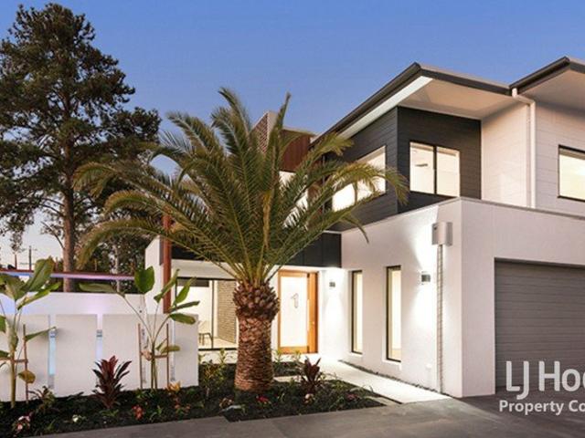 Townhouse for rent in Toombul, Queensland