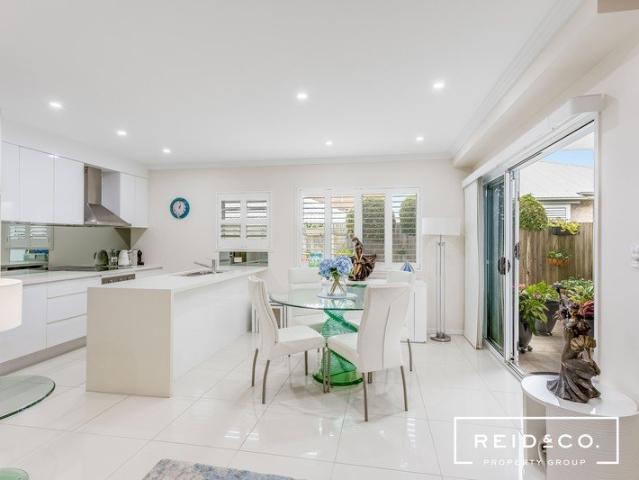 Townhouse for sale in Toombul, Queensland