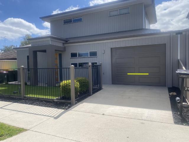 Townhouse for sale in Morwell