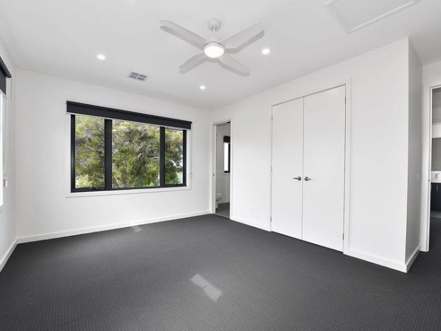 Townhouse for rent in Camerons Creek, Victoria