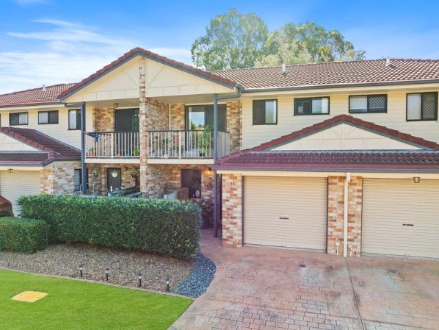 Townhouse for sale in Toombul, Queensland