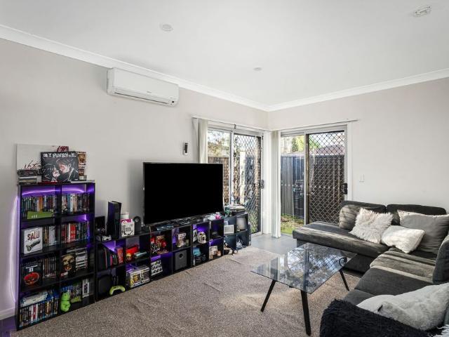 Townhouse for rent in Sydney, New South Wales