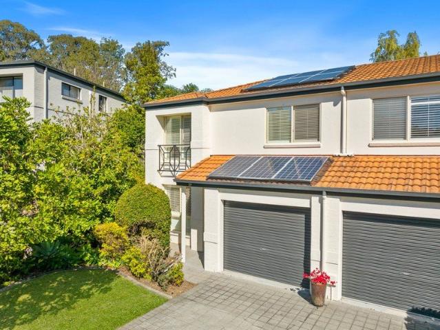Townhouse for sale in Toombul, Queensland