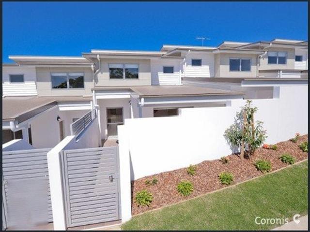 Townhouse for rent in Toombul, Queensland