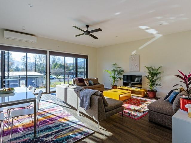 Townhouse for rent in Mount Beauty, Victoria