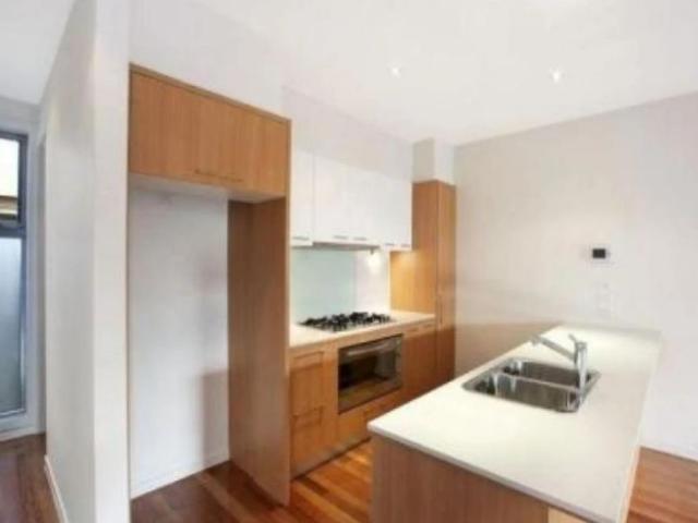 Townhouse for rent in Camerons Creek, Victoria