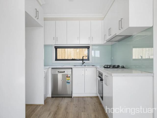 Townhouse for rent in Thornbury, Melbourne