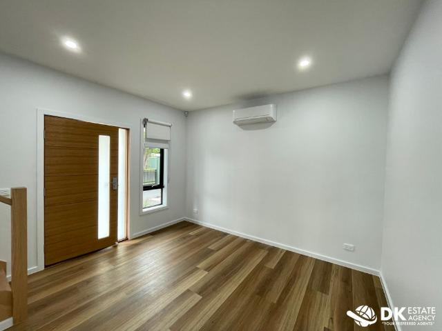 Townhouse for rent in Camerons Creek, Victoria