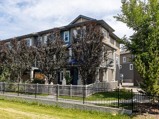 House for sale in Wedgewood, Alberta