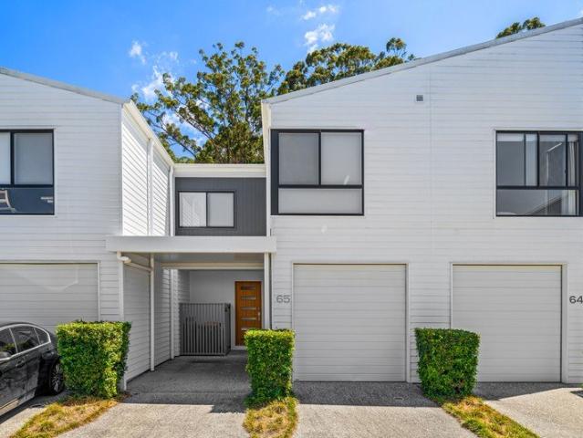 Townhouse for rent in Fernbrook, Queensland