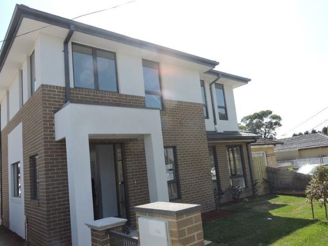 Townhouse for rent in Dandenong, Melbourne