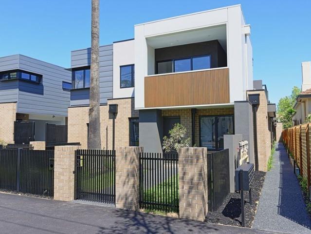 Townhouse for rent in Camerons Creek, Victoria