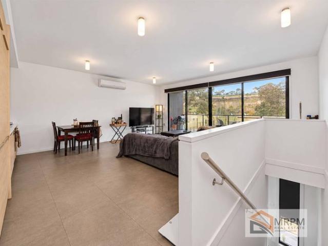 Townhouse for rent in Keilor East, Melbourne