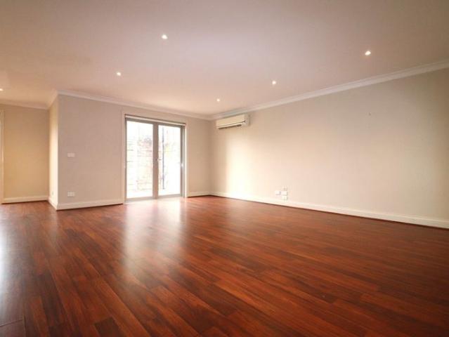 Townhouse for rent in Camerons Creek, Victoria