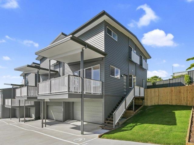 Townhouse for rent in Annerley, Greater Brisbane