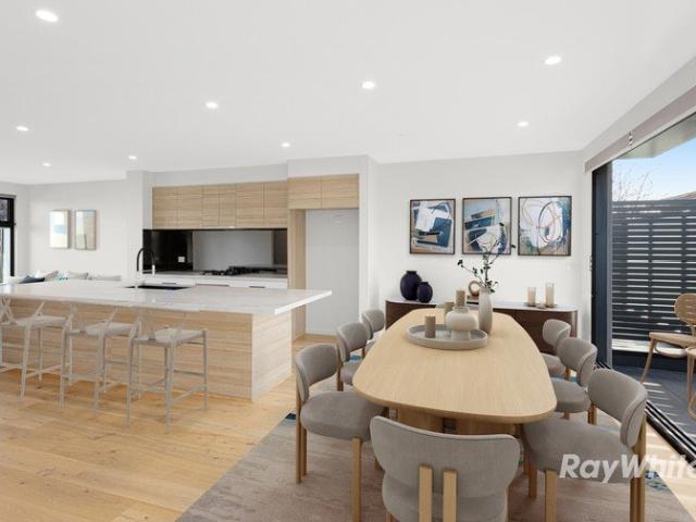 Townhouse for rent in Ormond, Melbourne