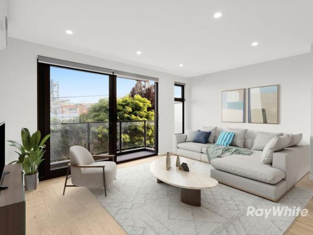 Townhouse for rent in Ormond, Melbourne