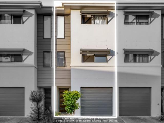Townhouse for sale in Methul, Queensland