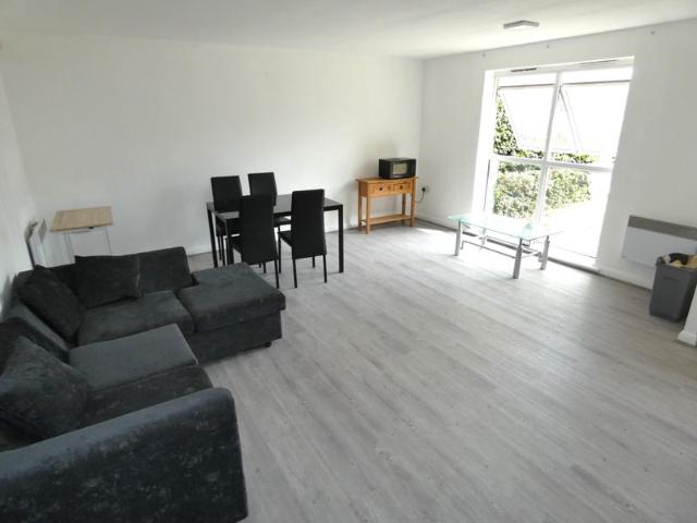 Apartment for rent in Maryland, Greater London