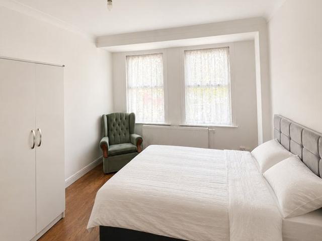 Apartment for rent in Noel Park, Greater London