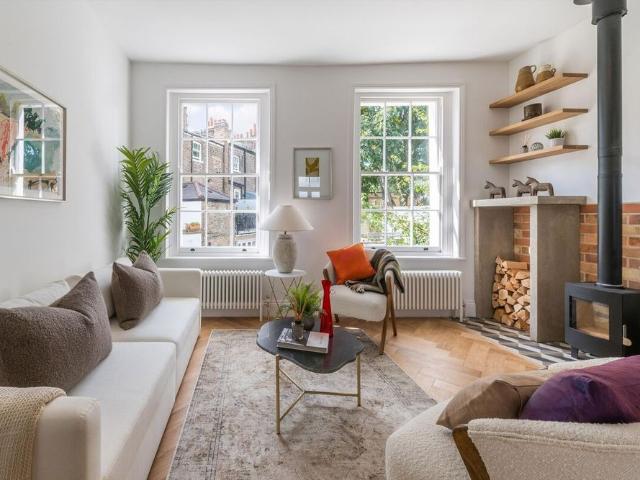House for rent in Islington, Greater London