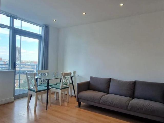 Apartment for rent in Stratford Marsh, Greater London