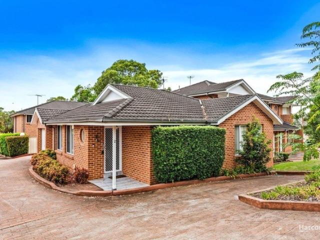 Villa for rent in Hammondville, Sydney